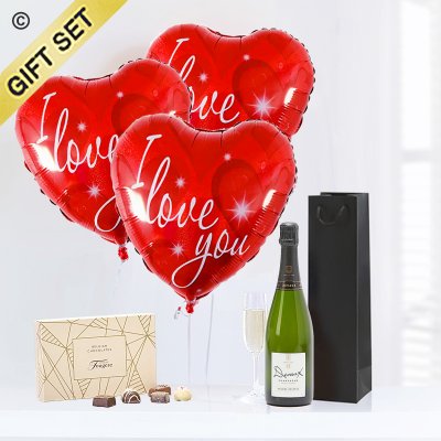 Love Hearts and champagne with luxury chocolates Code: JGFG74ILYCC | local delivery or collect from shop only