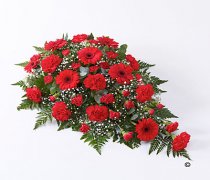 Red Carnation and Red Germini Teardrop Spray Code: F13020RS