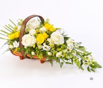 Yellow and White Mixed Basket Spray Code: F13060YS