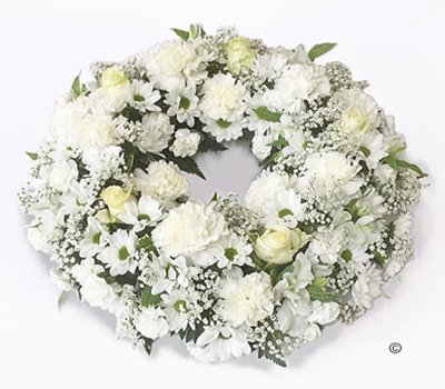 White Classic Wreath Code: JGFF410WW  | Local Delivery Or Collect From Shop Only