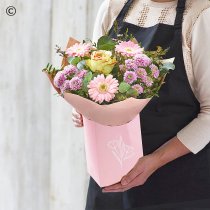 Florist choice flower gift box Code: GBOX1S | National delivery and local delivery or collect from our shop