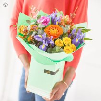 Bespoke Classic Spring Gift Box Code: SCGBO100 | National delivery and local delivery or collect from shop