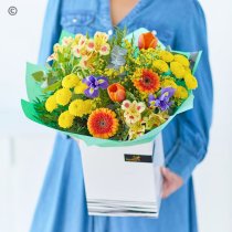 Spring Hand-tied Bouquet Code: SHTU1 | National delivery and local delivery or collect from shop