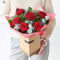 6 Red Rose Romantic Gift Box Code: RROGB6 | National delivery and local delivery or collect from shop