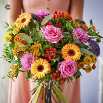 Autumn themed hand-tied bouquet Code: AHTU3| National delivery, local delivery or collect from shop