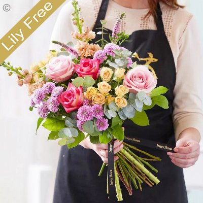 Lily free florist choice hand-tied Code: LFHT6P | National delivery and local delivery or collect from shop