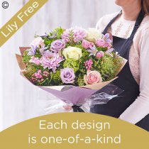 Mothers day pastels lily free hand-tied Code: MDLFHTP4 | National delivery and local delivery or collect from shop