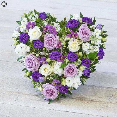 Lovely lilac heart Code: F14521BS | National delivery and local delivery or collect from our shop