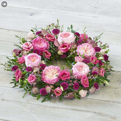 Garden Rose Wreath Code: F14500MS | National delivery and local delivery or collect from shop