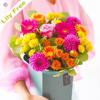 Lily free Autumn Radiance Gift Box Code: JGFATLFGB0300| Local delivery or collect from shop only