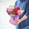 Valentines mixed gift box Code: VCGB0100 | National delivery and local delivery or collect from our shop