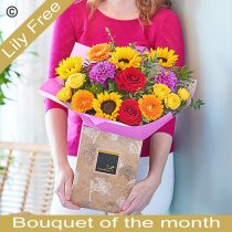 Lily free Late Summer Bouquet  Code: HSLFHTU1  | National delivery and local delivery or collect from our shop
