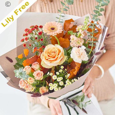 Lily Free Autumn Dusk Trending Bouquet Code: ATLFHT0100| National delivery, local delivery or collect from shop
