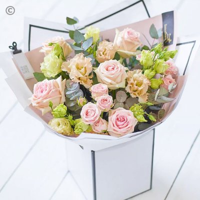 Beautifully Simple Pink Bouquet Code: SIPHT1 | National delivery and local delivery or collect from shop