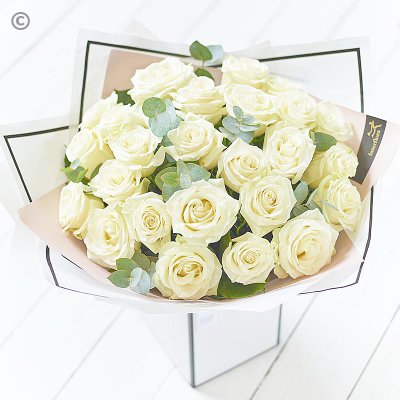 Beautifully Simple Luxury White Rose Bouquet Code: SIWRHT2 | National delivery and local delivery or collect from shop