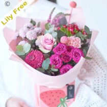 Lily free summer classic gift box Code: LFHCGB0200 | National delivery and local delivery or collect from shop