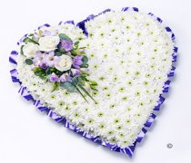 Lilac Classic White Heart Code: F13481LS | National and Local Delivery